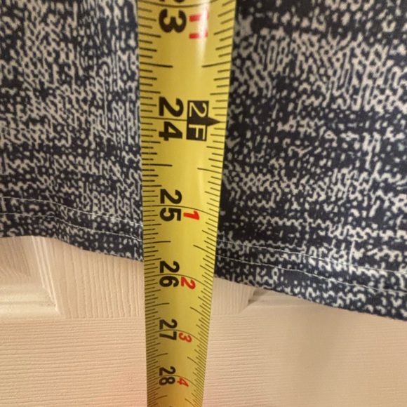 Blue and Gray Colorblock Long Sleeve Top with Button Detail - Picture 6 of 7